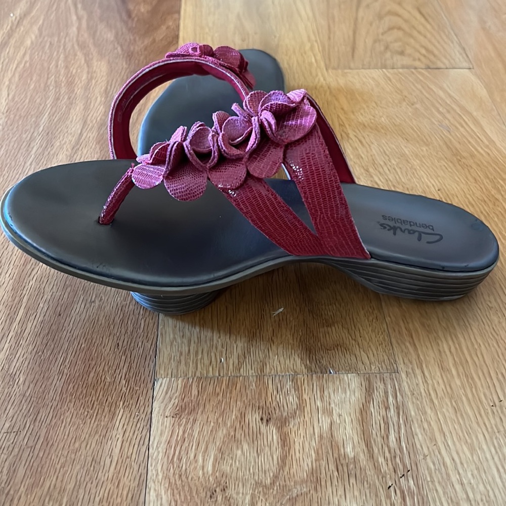 Clarks Sandals - Picture 2 of 4